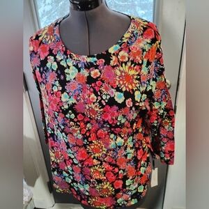 Calvin Klein  Performance Vibrant Floral Jersey Top